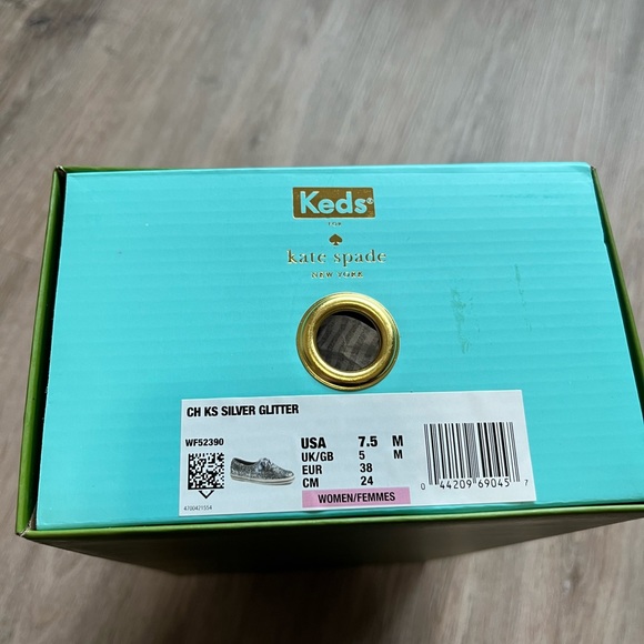 NWT Keds for Kate Spade Silver Glitter Sneaker - Picture 6 of 6